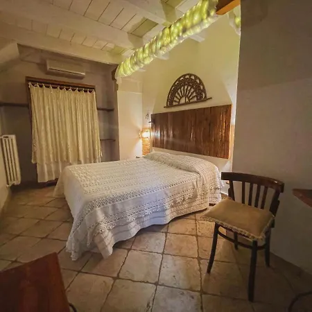 Novecento Room And Breakfast Puglia 3*